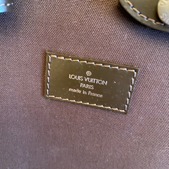 Authentic Louis Vuitton taiga leather pegase 55 carry on - Picture 3 of 9